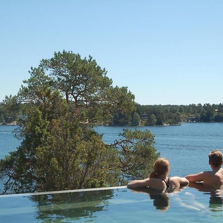Djuroenaeset Hotell & Konferens Djurhamn Экстерьер фото