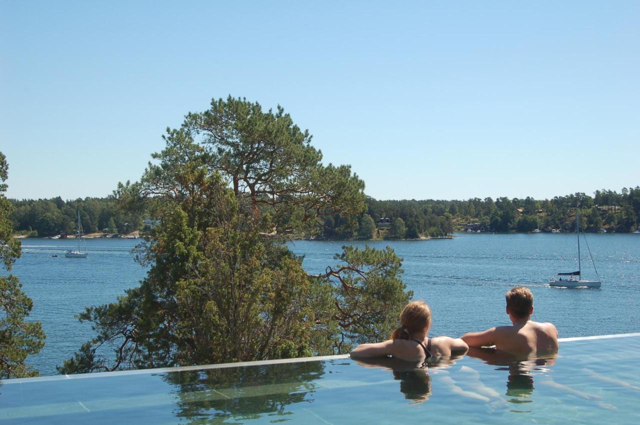 Djuroenaeset Hotell & Konferens Djurhamn Экстерьер фото